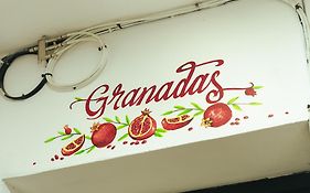 Casa Don José: GRANADAS